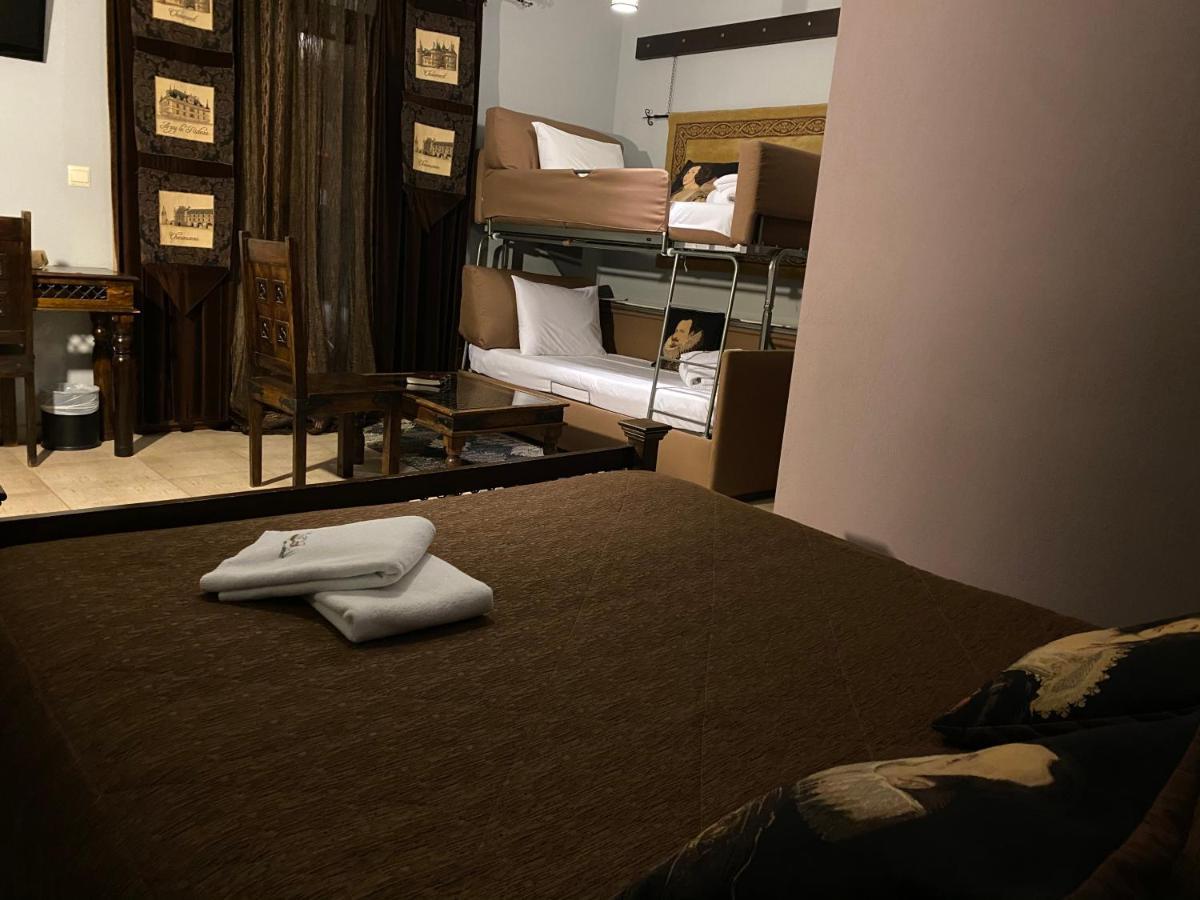 Paroraia Hotel Ángisztro Kültér fotó