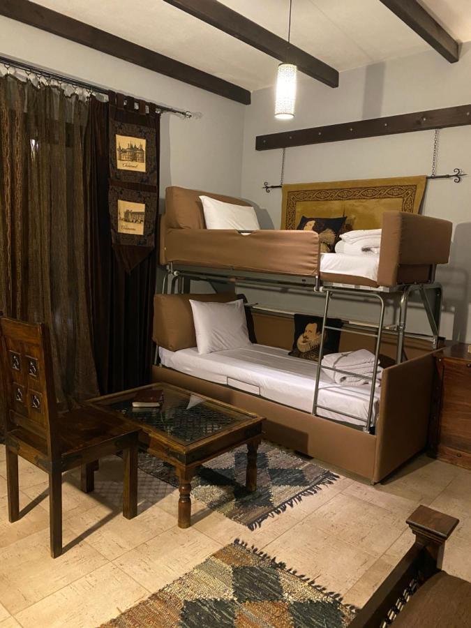 Paroraia Hotel Ángisztro Kültér fotó